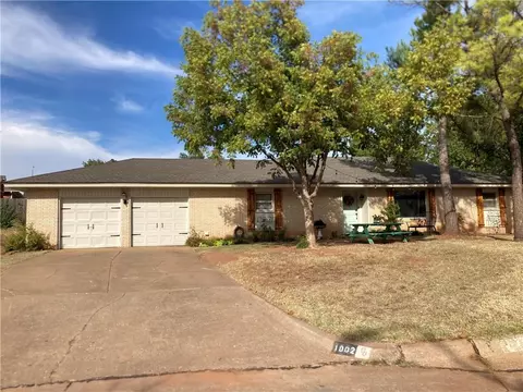 1002 Walnut Ct, Guthrie, OK 73044 photo 2