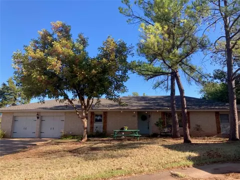 1002 Walnut Ct, Guthrie, OK 73044 photo 1