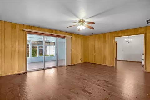 203 S Dewey, Corn, OK 73024 photo 8