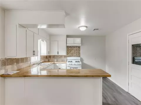 614 E Washington St, Tecumseh, OK 74873 photo 32