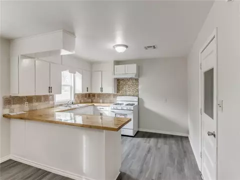 614 E Washington St, Tecumseh, OK 74873 photo 33