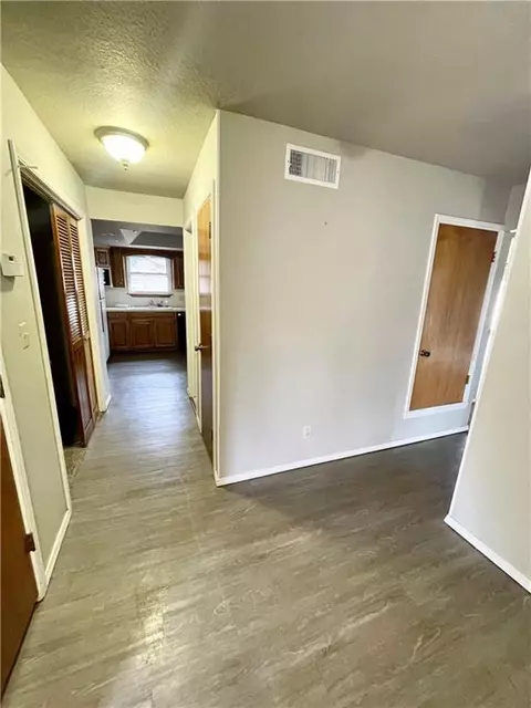 501 Sequoyah Ln, Altus, OK 73521 photo 4