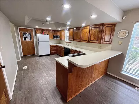 501 Sequoyah Ln, Altus, OK 73521 photo 8