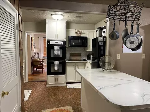 907 Loyadell St, Altus, OK 73521 photo 14