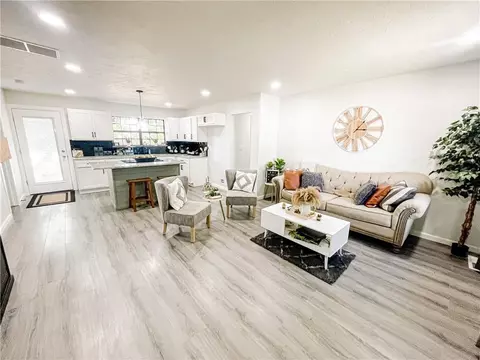 21 Highland Dr, Chickasha, OK 73018 photo 8