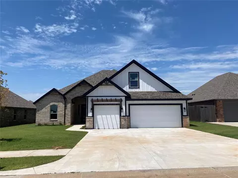 1060 Siena Springs Dr, Norman, OK 73071