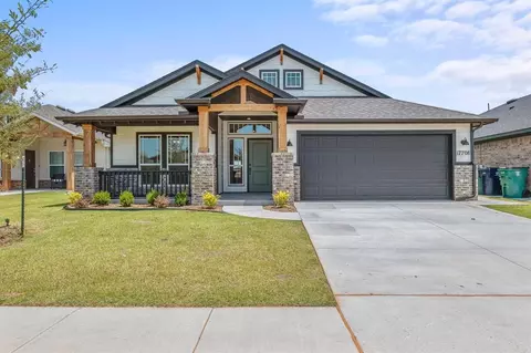 17708 Moss Farm Rd, Edmond, OK 73012