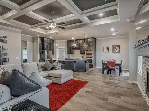 3513 Lakeside Dr, Moore, OK 73160 photo 4