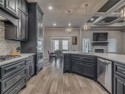3513 Lakeside Dr, Moore, OK 73160 photo 6
