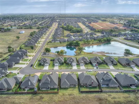 3513 Lakeside Dr, Moore, OK 73160 photo 21