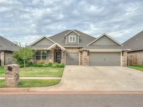 3513 Lakeside Dr, Moore, OK 73160 photo 2