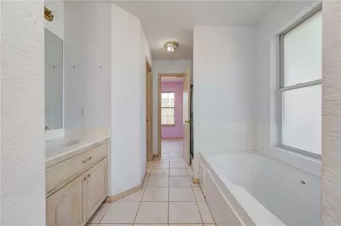 13815 S Quiet Cv, Mcloud, OK 74851 photo 22