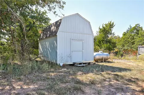 13815 S Quiet Cv, Mcloud, OK 74851 photo 31