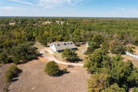 13815 S Quiet Cv, Mcloud, OK 74851 photo 3