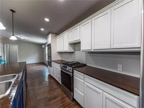 20686 Walker Rd, Tecumseh, OK 74873 photo 12