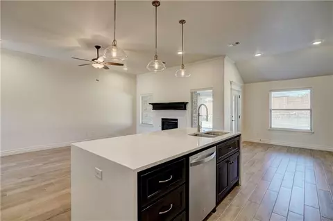 7841 Ashleaf Ter, Edmond, OK 73034 photo 13