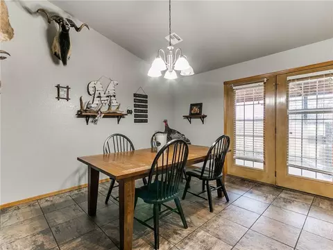 101 Tracye Dr, Mcloud, OK 74851 photo 7