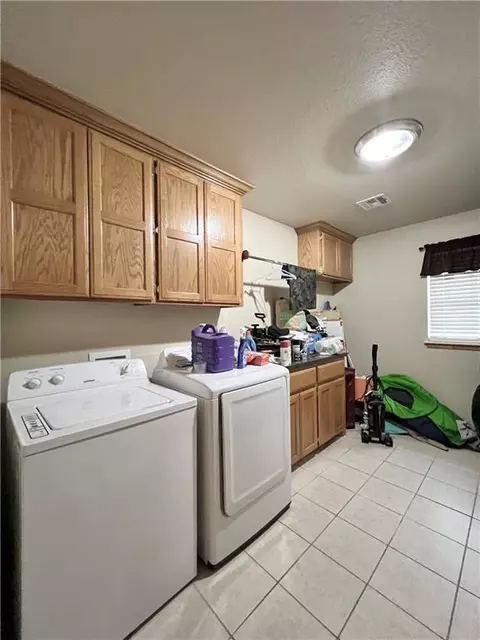 101 Tracye Dr, Mcloud, OK 74851 photo 26