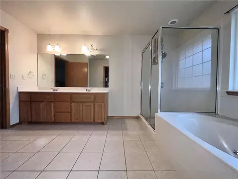 101 Tracye Dr, Mcloud, OK 74851 photo 15