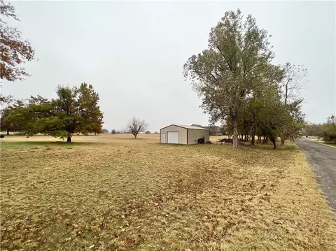 101 Tracye Dr, Mcloud, OK 74851 photo 30