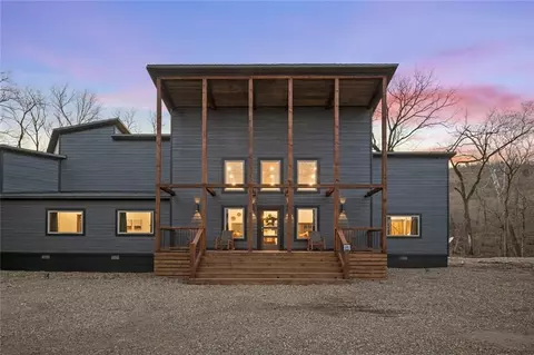 340 Hidden Pines Loop, Broken Bow, OK 74728 photo 5