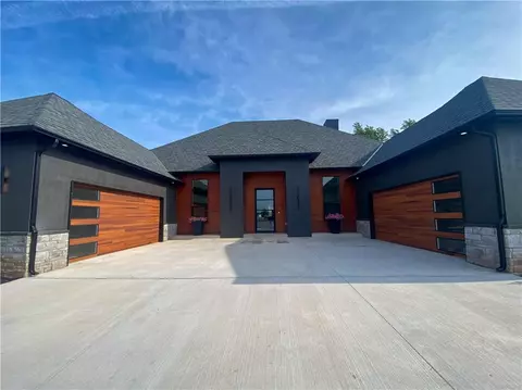 2441 SW 127th St, Oklahoma City, OK 73170