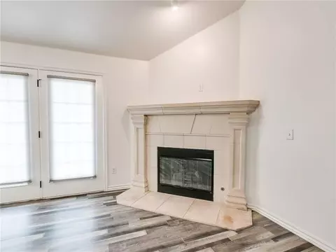 4213 Syracuse St, Moore, OK 73160 photo 13