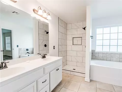 4213 Syracuse St, Moore, OK 73160 photo 26