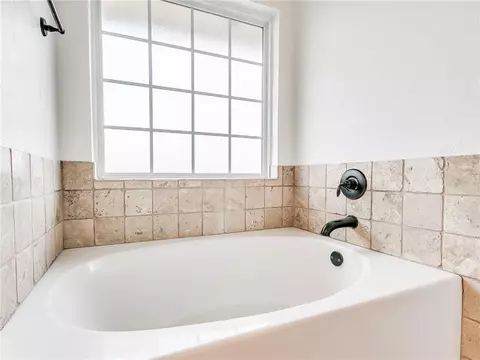 4213 Syracuse St, Moore, OK 73160 photo 27