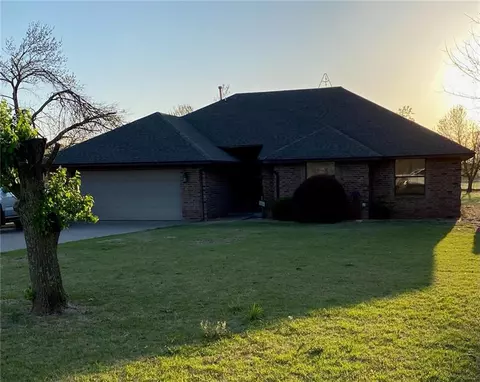 103 Suzan Rd, Tuttle, OK 73089 photo 1