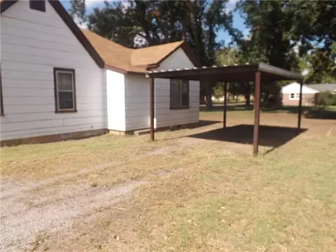 700 E Rosser St, Tipton, OK 73570 photo 18