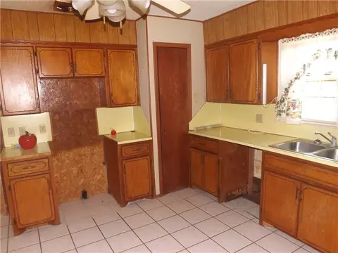 700 E Rosser St, Tipton, OK 73570 photo 4