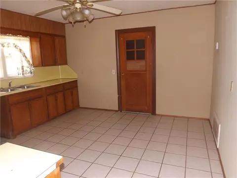 700 E Rosser St, Tipton, OK 73570 photo 5
