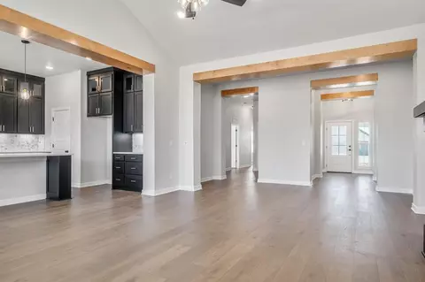 16000 Flint Dr, Moore, OK 73170 photo 6