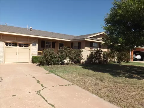 505 N Mockingbird Dr, Altus, OK 73521 photo 28