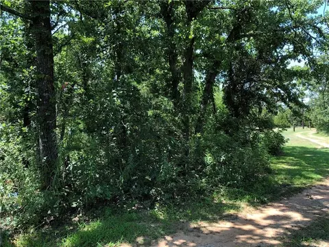 47 Walker Sq, Mcloud, OK 74851 photo 5