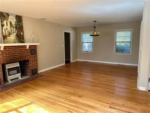 1019 Mcnamee St, Norman, OK 73069 photo 2