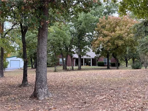 107 Lakeridge Dr, Mcloud, OK 74851 photo 4