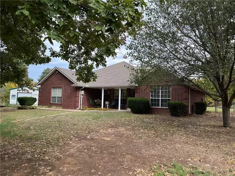 107 Lakeridge Dr, Mcloud, OK 74851 photo 1