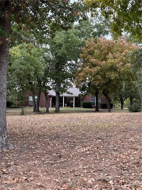 107 Lakeridge Dr, Mcloud, OK 74851 photo 3