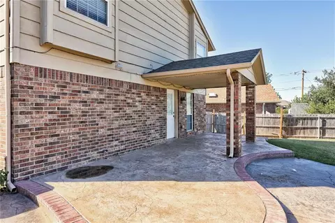 1811 SW 20th St, Moore, OK 73170 photo 35