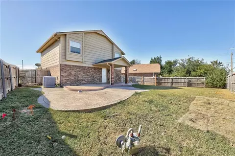 1811 SW 20th St, Moore, OK 73170 photo 34