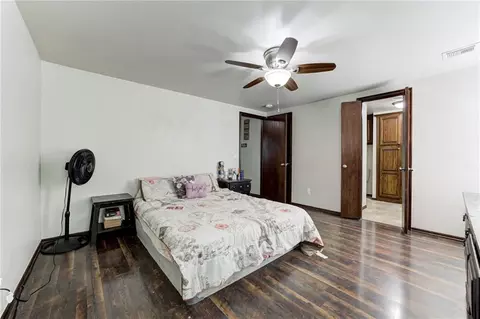 1811 SW 20th St, Moore, OK 73170 photo 20