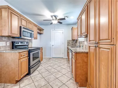 629 E Juniper Ln, Mustang, OK 73064 photo 12