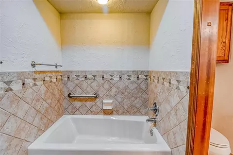 9 Rustic Hills St, Norman, OK 73072 photo 19