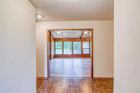 9 Rustic Hills St, Norman, OK 73072 photo 6