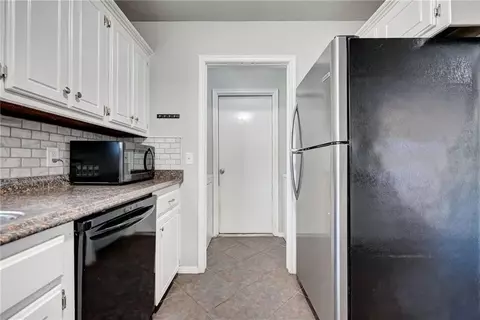 1425 Ridgeway Dr, Moore, OK 73160 photo 14