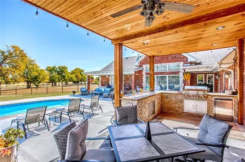 1928 Eagle Ln, Perry, OK 73077 photo 6