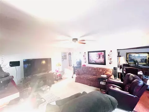 6939 E 18th St, Tulsa, OK 74112 photo 4