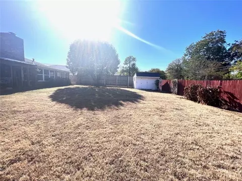 6939 E 18th St, Tulsa, OK 74112 photo 9